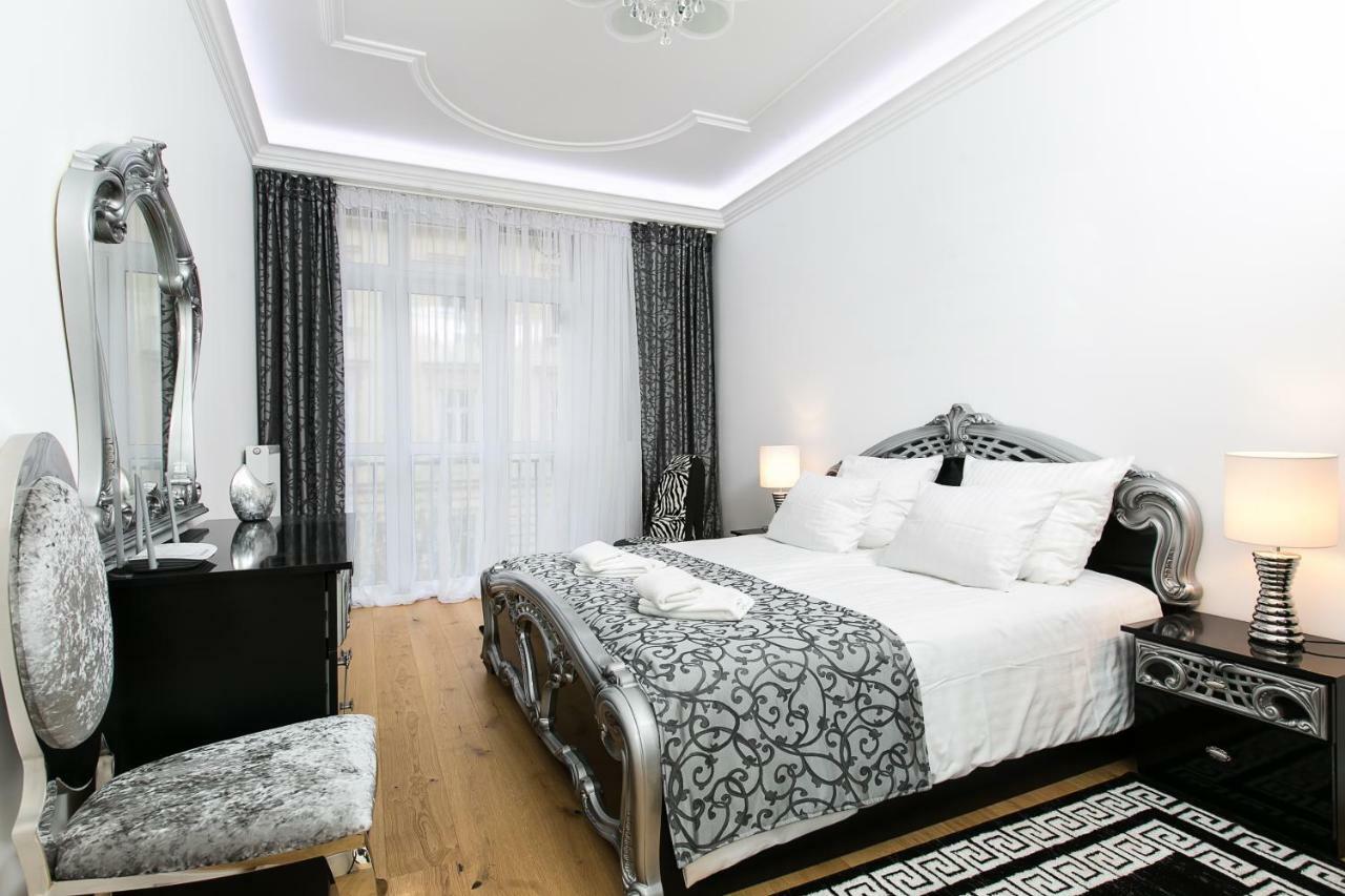 Old Town Cristal Apartment By Otium คราคูฟ ภายนอก รูปภาพ